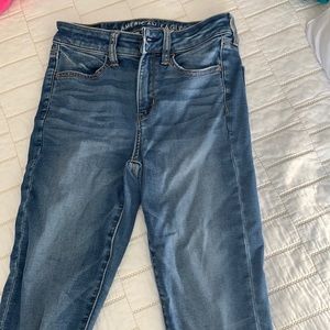 American eagle medium wash skinny jean